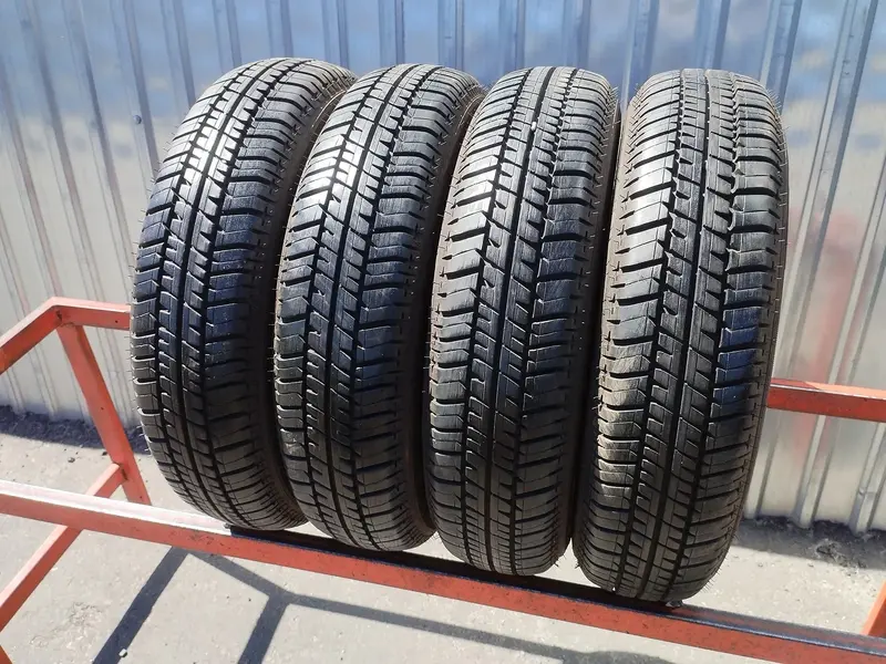 Комплект б/у шин 135/80 R12 Debica Passio