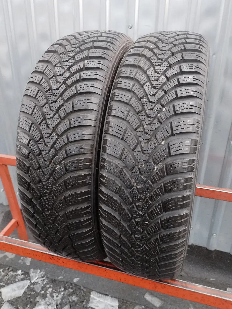 Пара б/у шин 155/60 R15 Falken Eurowinter HS01