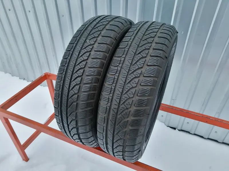 Пара б/у шин 155/65 R14 Dunlop SP Winter Response