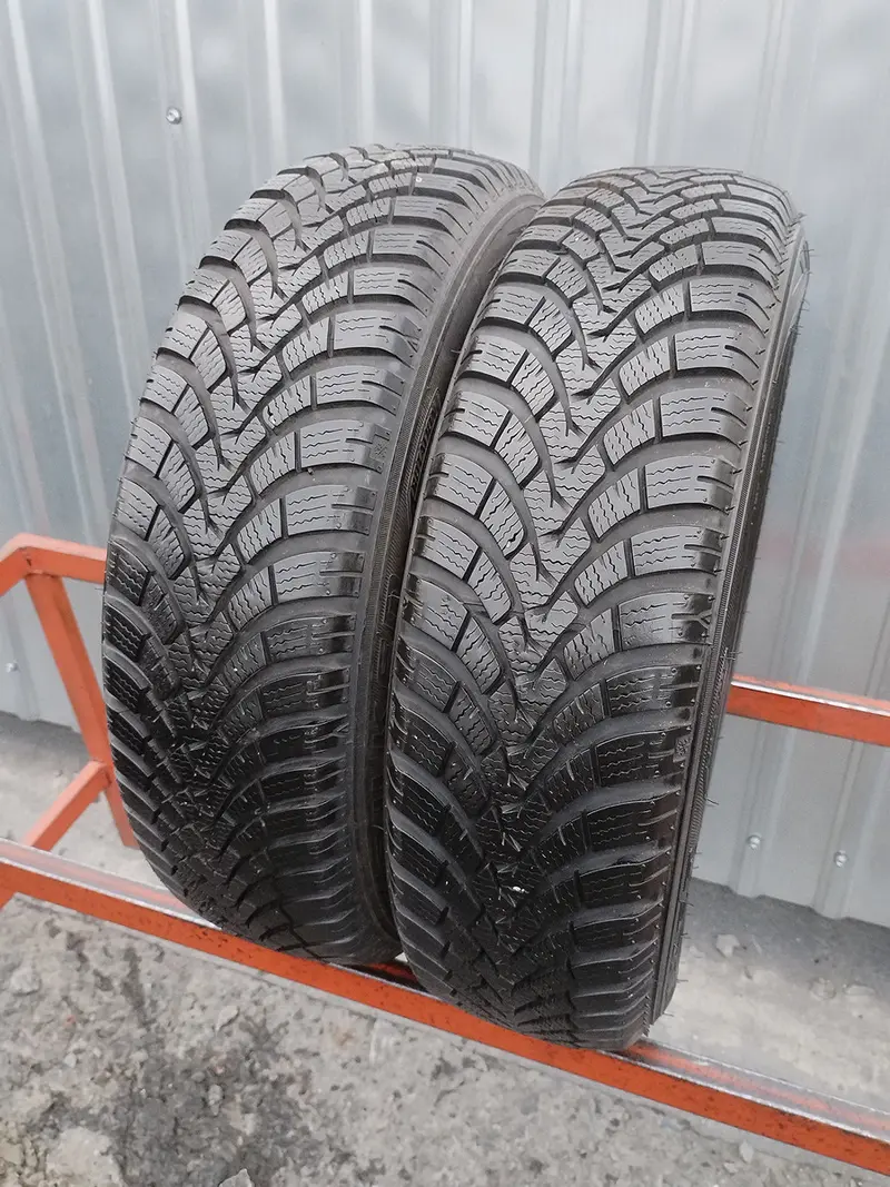 Пара б/у шин 155/65 R14 Falken Eurowinter HS01