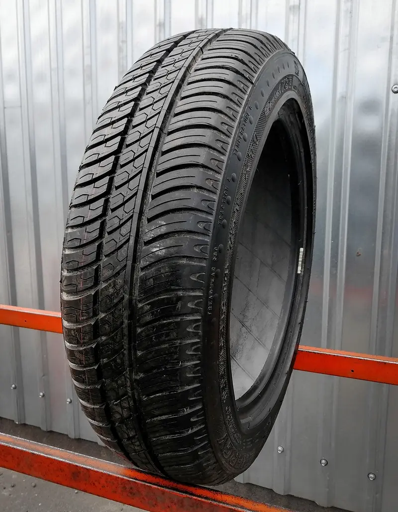 Б/у шина 155/65 R14 Michelin Energy XT1