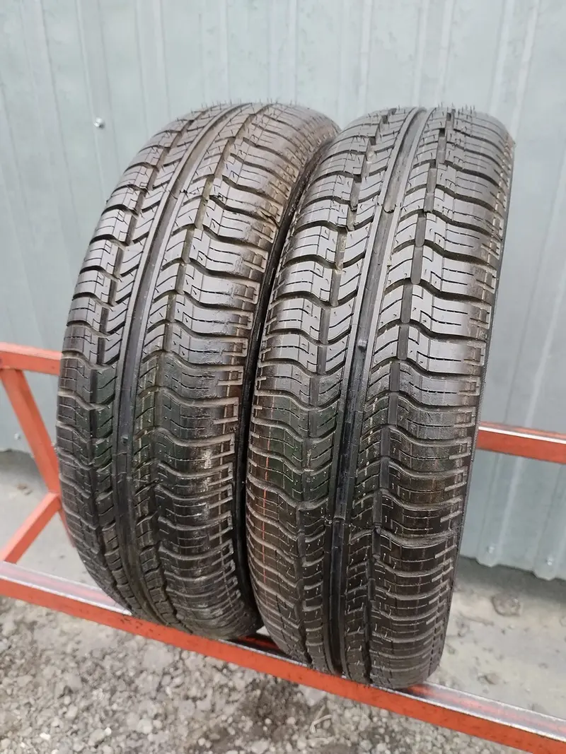 Пара б/у шин 155/70 R12 Pirelli P 3000, фото 1