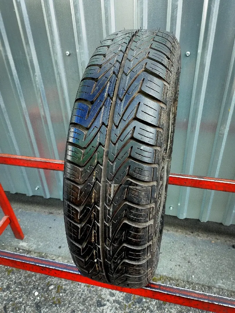 Б/у шина 155/70 R13 Pirelli P 2000