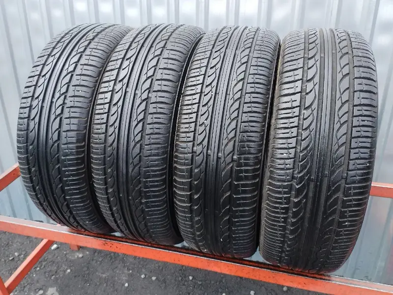 Комплект б/у шин 165/60 R14 Kumho Solus KH 15