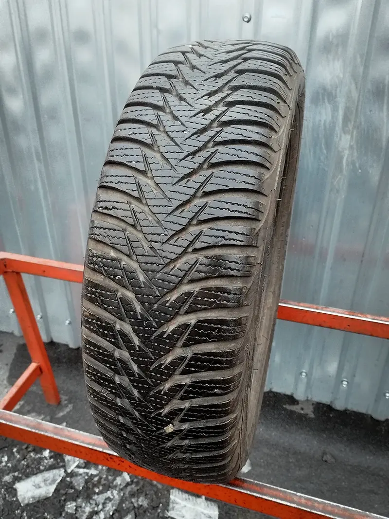 Б/у шина 165/65 R14 Goodyear Ultra Grip 8