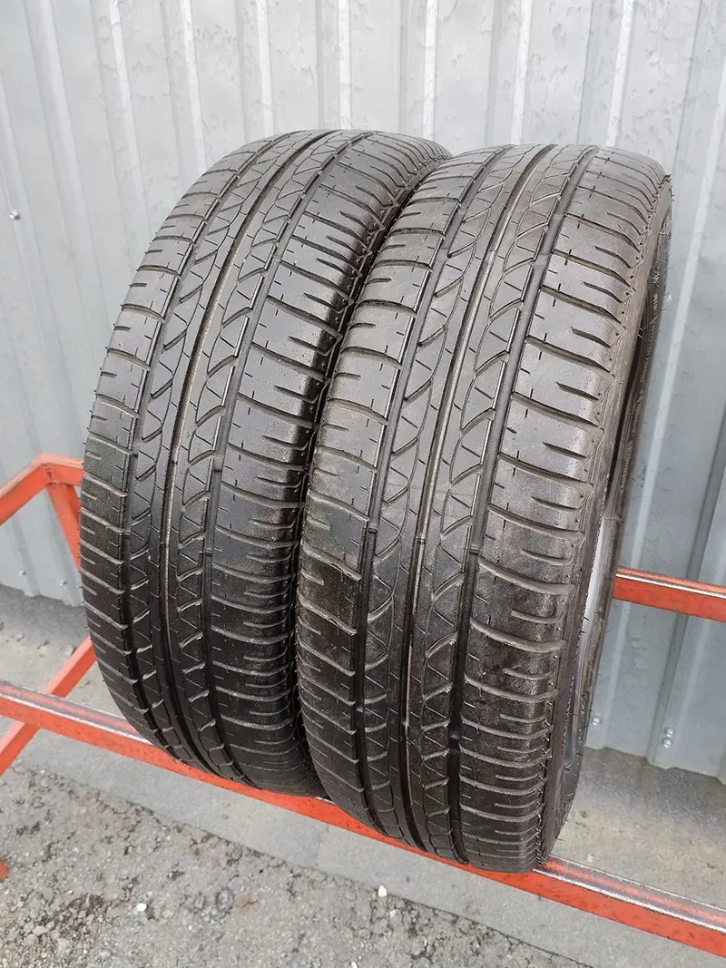 Пара б/у шин 165/65 R15 Bridgestone B 250