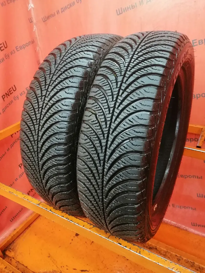 Пара б/у шин 165/65 R15 Goodyear Vector 4Seasons Gen-2