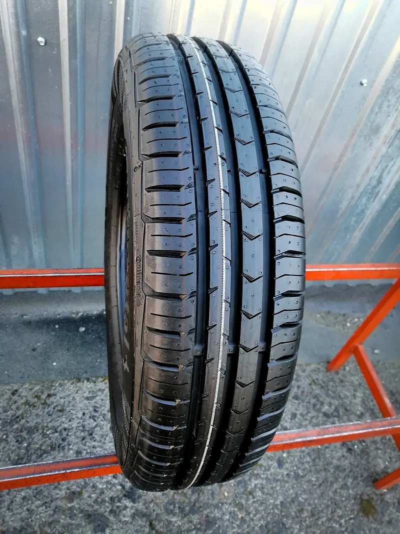 Б/у шина 165/70 R14 Continental ContiPremiumContact 5