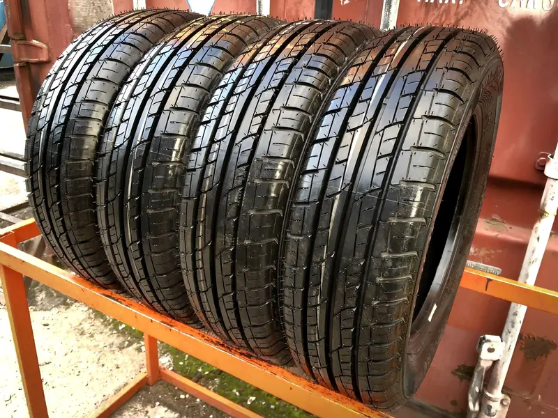 Комплект б/у шин 165/70 R14C Marangoni E-Comm