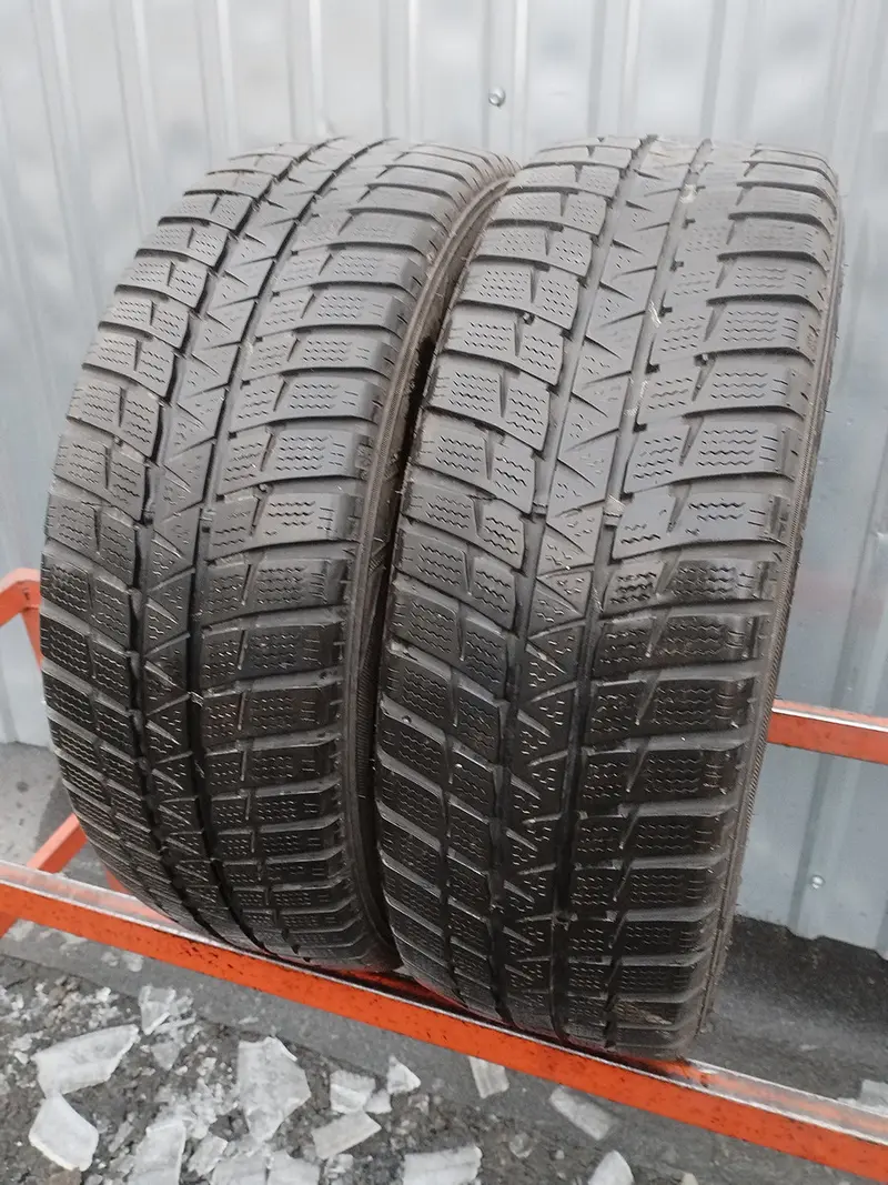 Пара б/у шин 175/55 R15 Falken Eurowinter HS-449