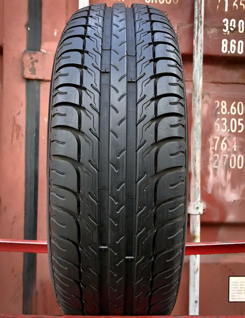 Б/у шина 175/65 R14 BFGoodrich g-Grip