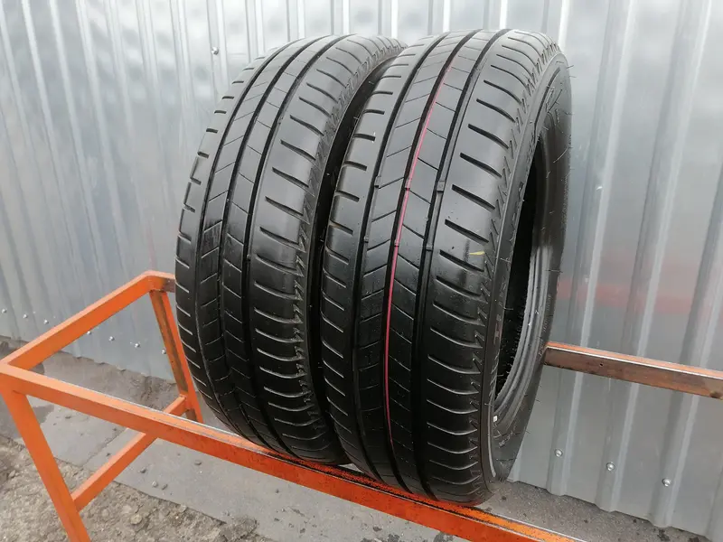 Пара б/у шин 175/65 R14 Bridgestone Turanza T005