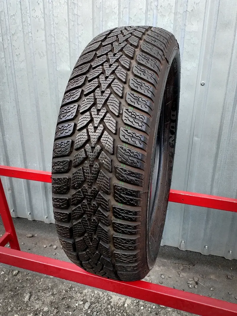 Б/у шина 175/65 R14 Dunlop SP Winter Response 2, фото 1