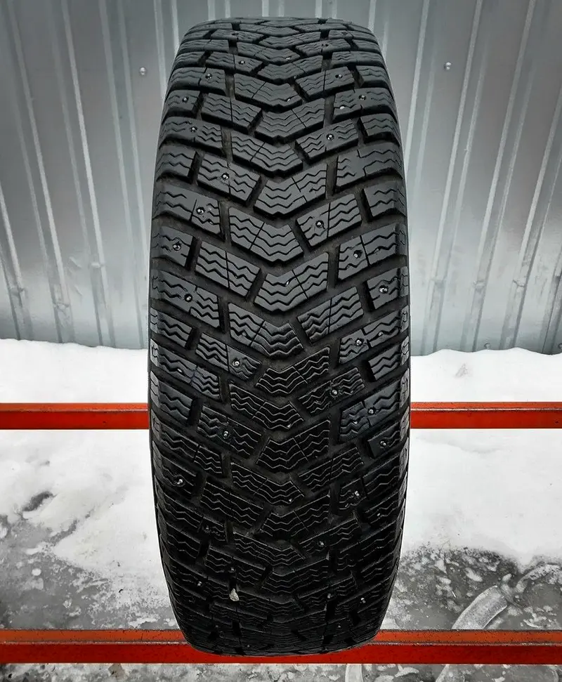 Б/у шина 175/65 R14 Goodyear Ultra Grip 400