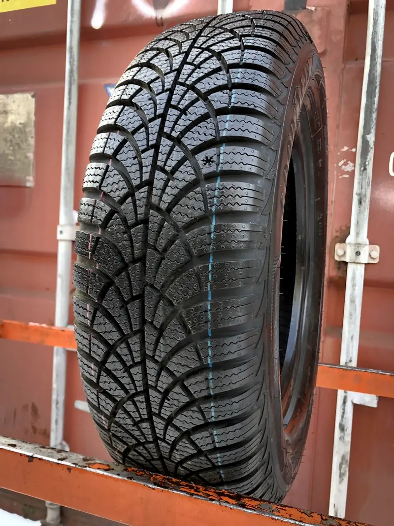Новая шина 175/65 R14 Goodyear Ultra Grip 9+