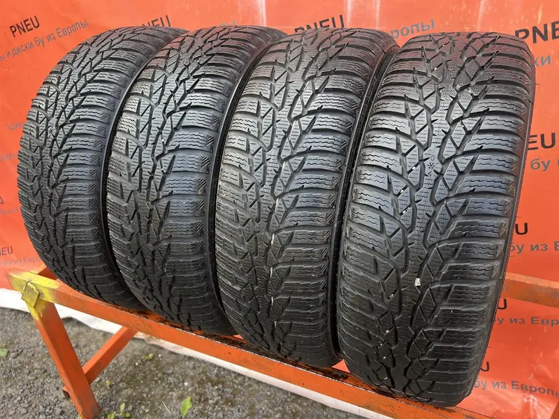 Комплект б/у шин 175/65 R14 Nokian WR D4