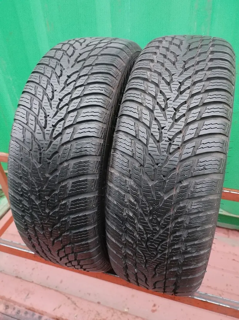 Пара б/у шин 175/65 R14 Nokian WR Snowproof