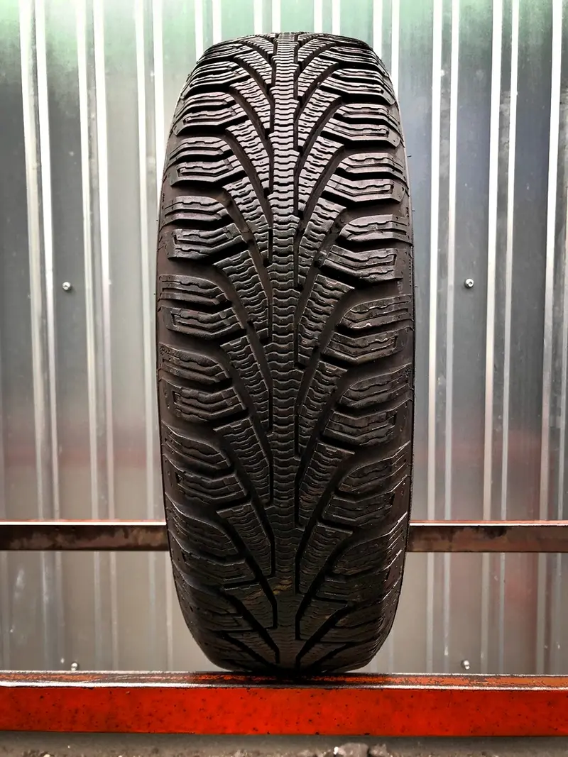 Б/у шина 175/65 R14 Uniroyal MS Plus 77