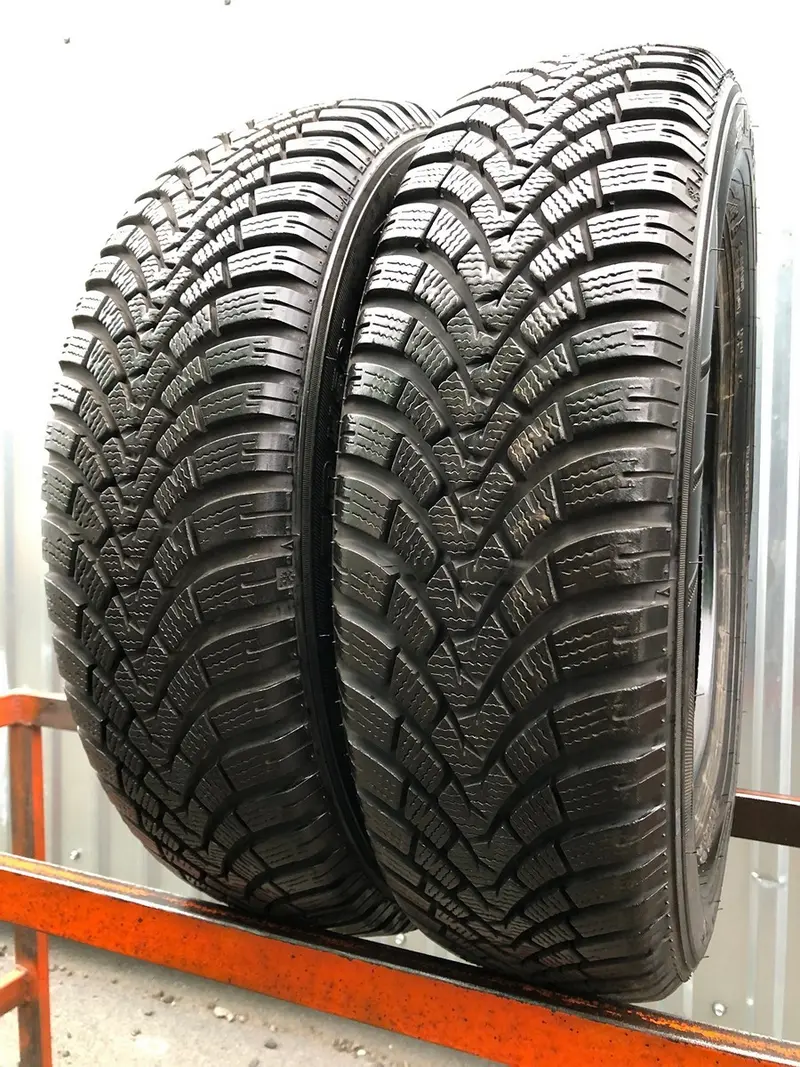 Пара б/у шин 175/65 R15 Falken Eurowinter HS01