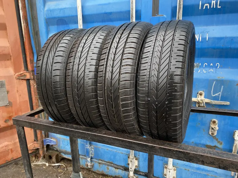 Комплект б/у шин 175/65 R15 Goodyear Duragrip