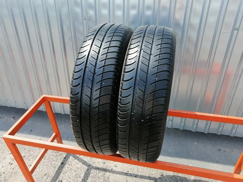 Пара б/у шин 175/65 R15 Michelin Energy E3A