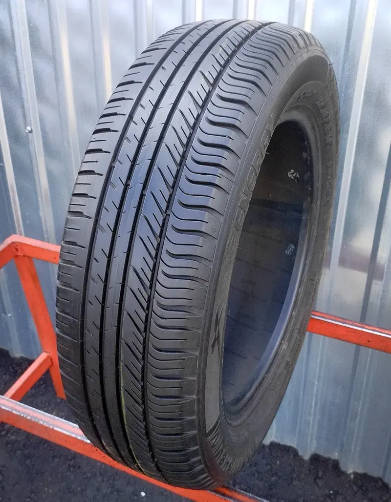 Б/у шина 175/65 R15 Michelin Energy XM1