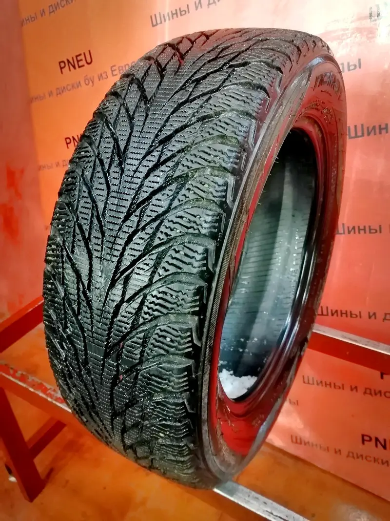Б/у шина 175/65 R15 Nokian Hakkapeliitta R2