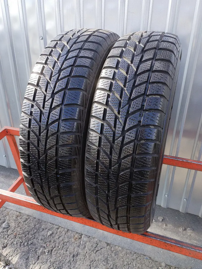 Пара б/у шин 175/70 R14 Hankook Winter I Cept RS W442