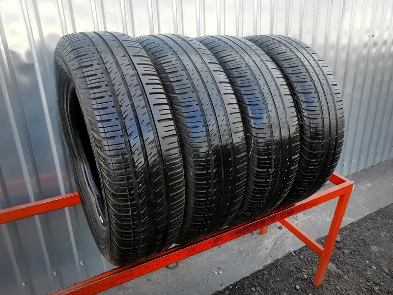 Комплект б/у шин 175/70 R14 Pirelli P 4 Cinturato