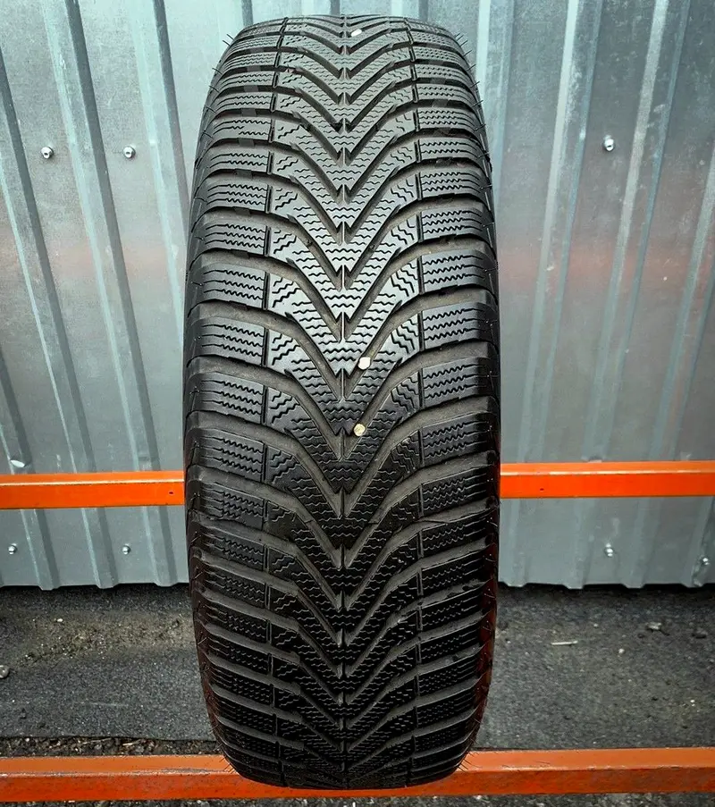 Б/у шина 175/70 R14 Vredestein Snowtrac 5