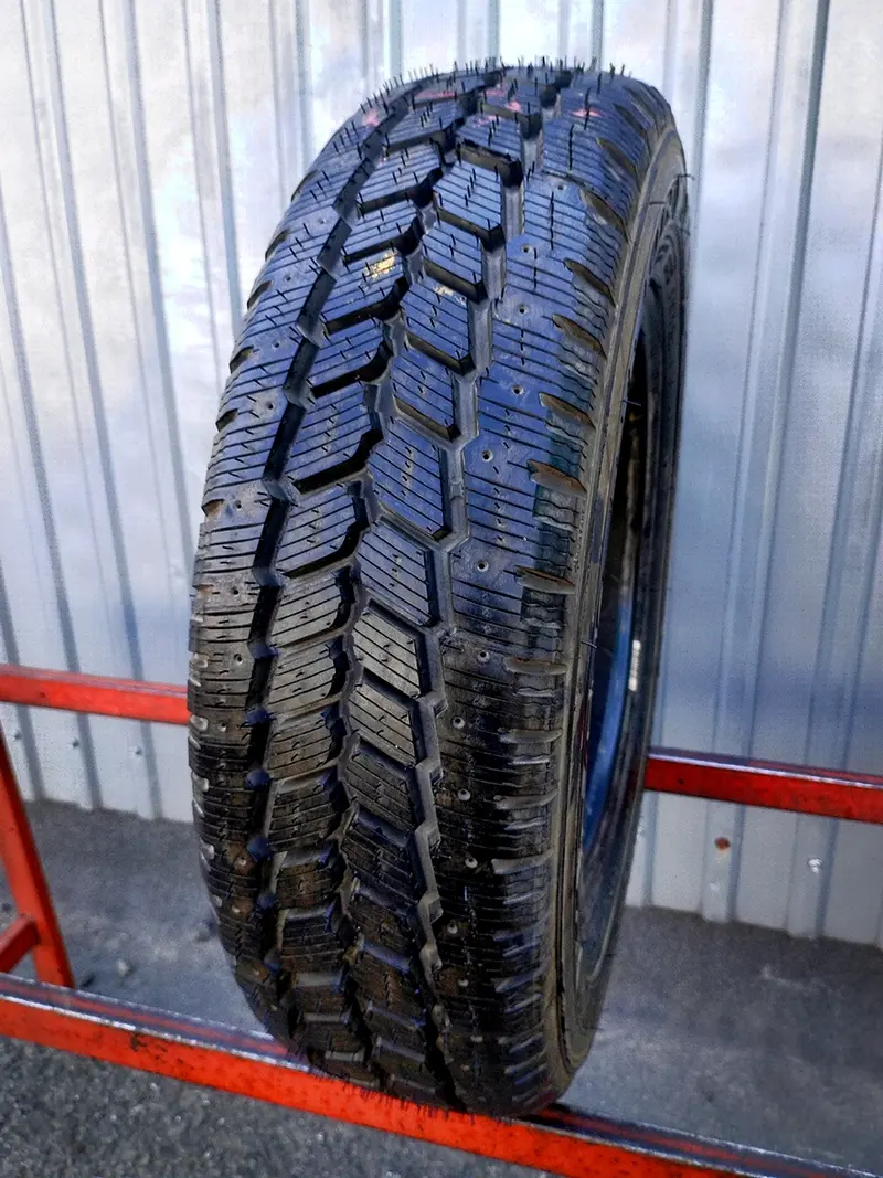 Б/у шина 175/75 R14C Michelin Agilis 81 Snow-Ice