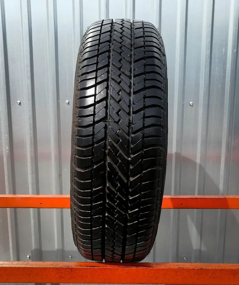 Б/у шина 175/80 R14 Goodyear GT 2