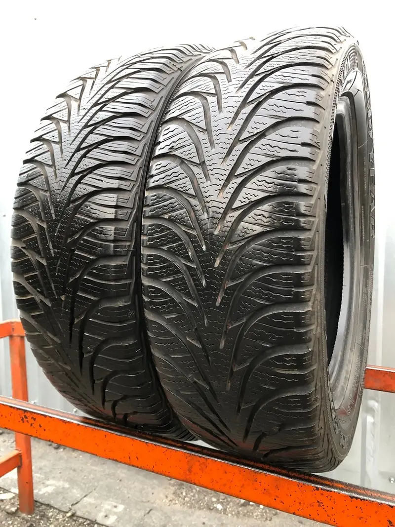 Пара б/у шин 185/55 R15 Goodyear Ultra Grip 6, фото 1