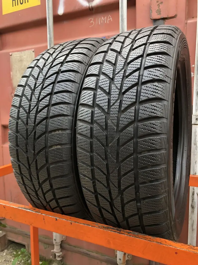 Пара б/у шин 185/55 R15 Hankook Winter I Cept RS W442