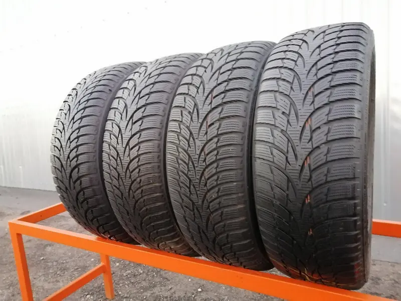 Комплект б/у шин 185/55 R15 Nokian WR D3