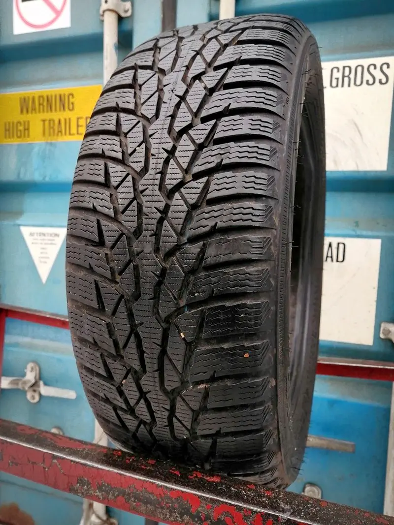 Б/у шина 185/55 R15 Nokian WR D4, фото 1