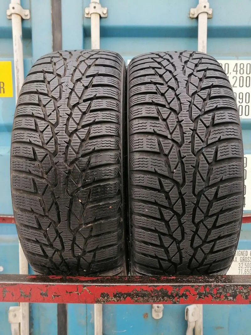 Пара б/у шин 185/55 R15 Nokian WR D4, фото 1