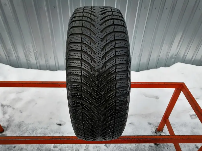 Б/у шина 185/55 R16 Michelin Alpin A4