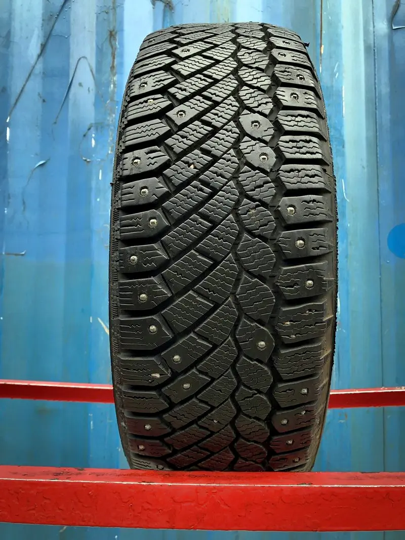 Б/у шина 185/60 R15 Continental ContiIceContact