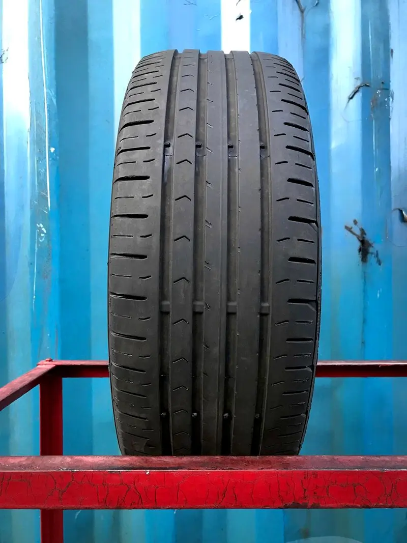 Б/у шина 185/60 R15 Continental ContiPremiumContact 5