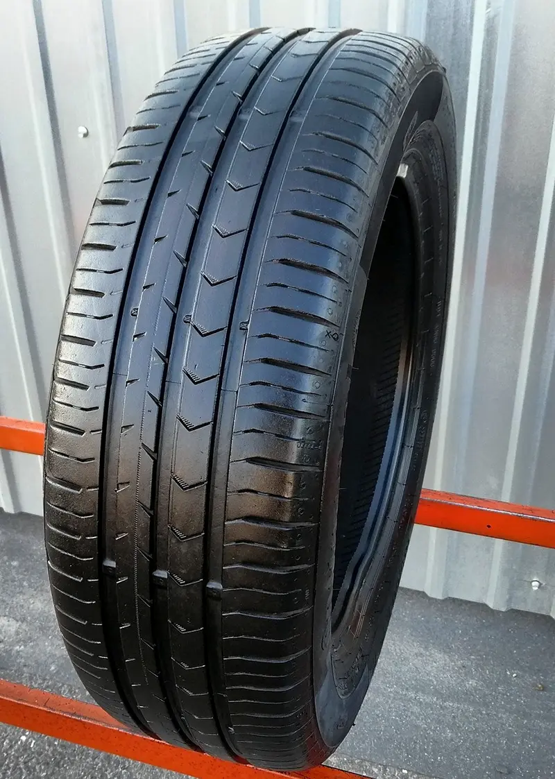 Б/у шина 185/60 R15 Continental ContiPremiumContact 5