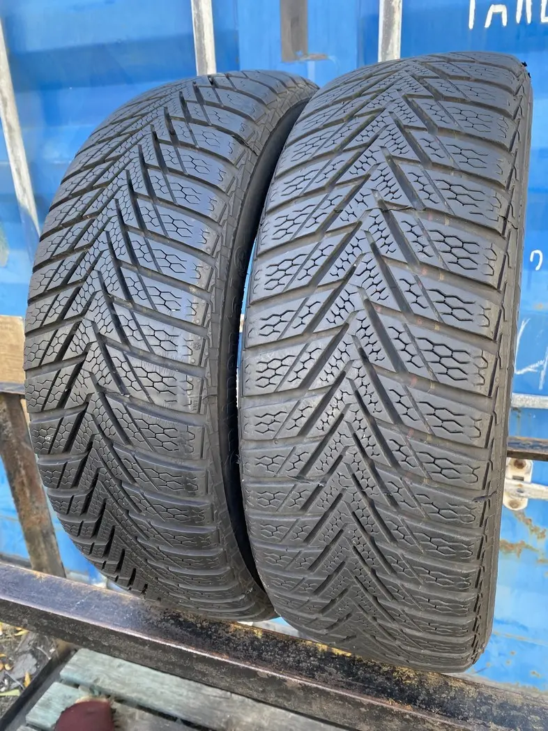 Пара б/у шин 185/60 R15 Continental ContiWinterContact TS 800