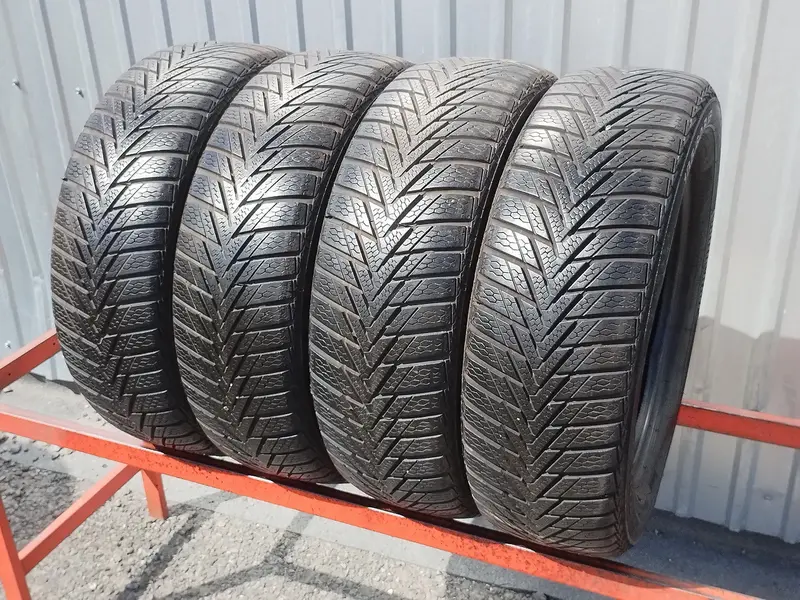 Комплект б/у шин 185/60 R15 Continental ContiWinterContact TS 800