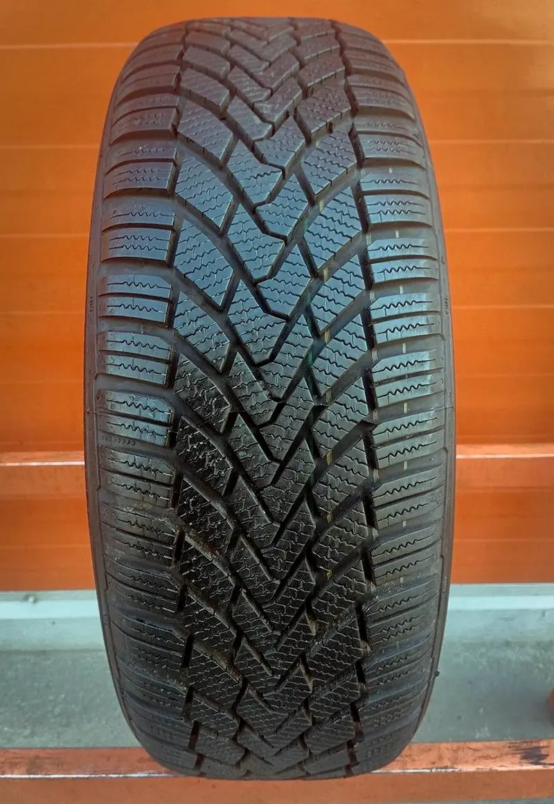 Б/у шина 185/60 R15 Continental ContiWinterContact TS 850