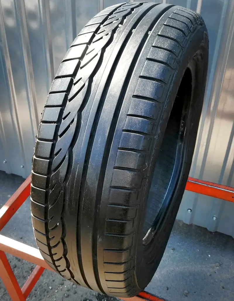 Б/у шина 185/60 R15 Dunlop SP Sport 01