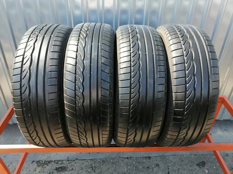 Комплект б/у шин 185/60 R15 Dunlop SP Sport 01