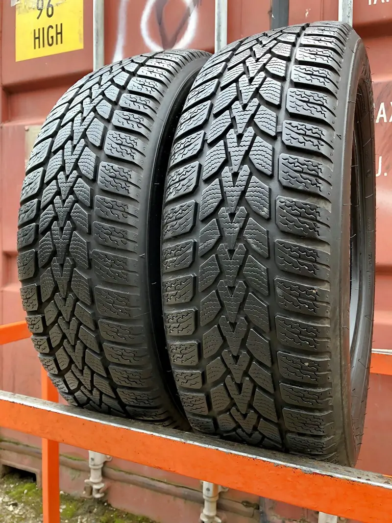 Пара б/у шин 185/60 R15 Dunlop SP Winter Response 2