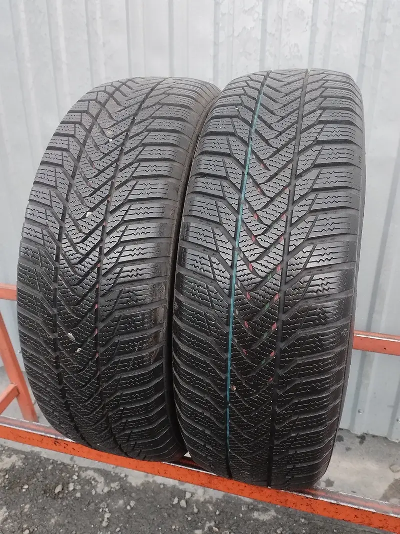 Пара б/у шин 185/60 R15 ESA-Tecar Super Grip PRO