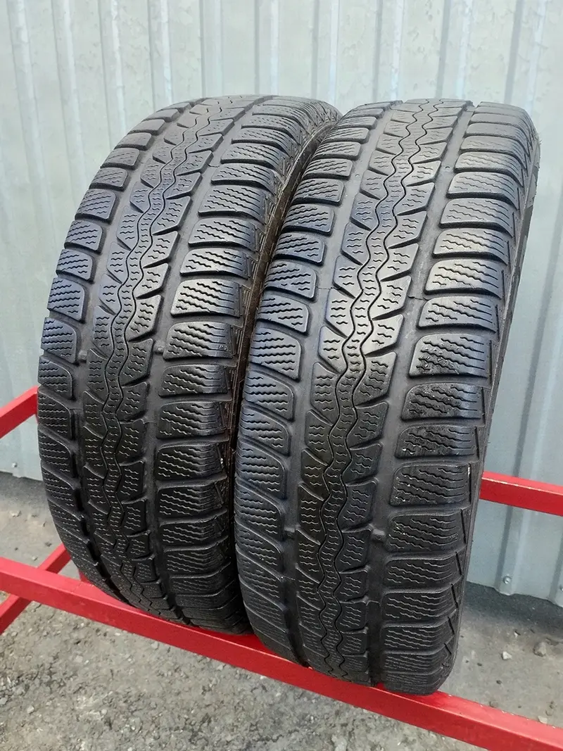 Пара б/у шин 185/60 R15 Formula Winter, фото 1