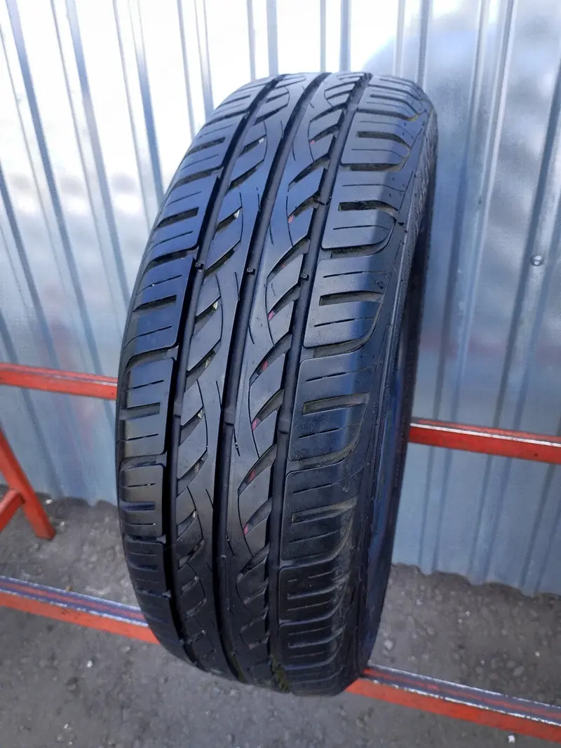 Б/у шина 185/60 R15 Gislaved Urban Speed